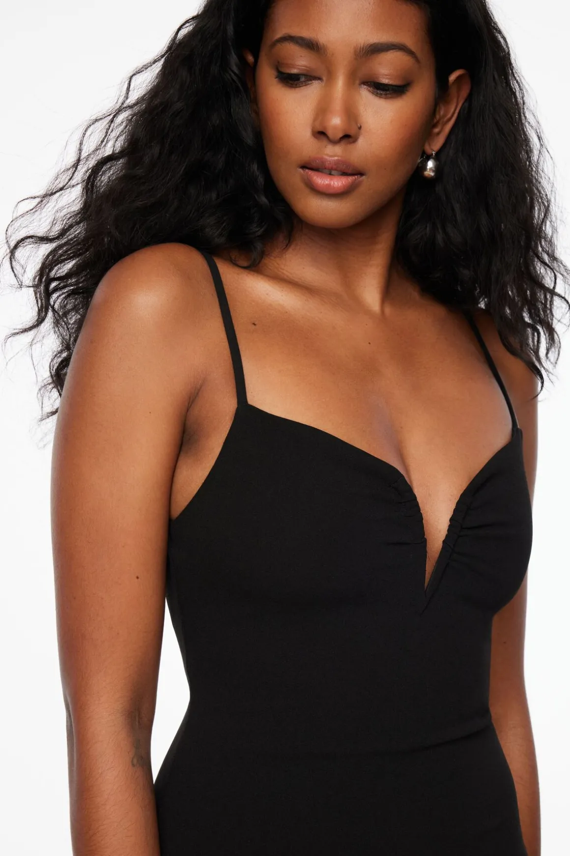 Dresses & Jumpsuits | Midi & Maxi Dresses-Dynamite Alix V-Wire Midi Dress Black