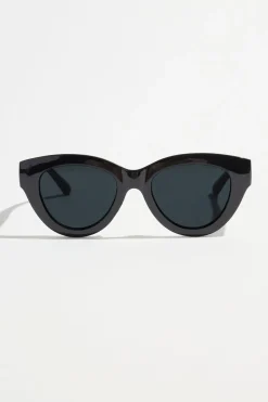 Sunglasses-Dynamite Chunky Cat-Eye Sunglasses Purple