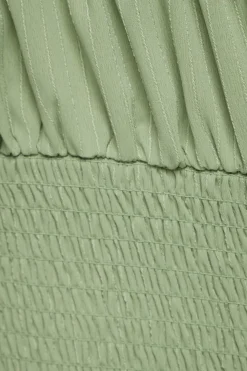 Blouses & Tops | Blouses & Tops-Dynamite Delphine Smocked Top Green
