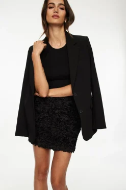 Skirts & Skorts | Online Exclusives-Dynamite Flower Appliqué Bodycon Mini Skirt Black