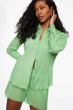 Blouses & Tops | Blouses & Tops-Dynamite Frida Crinkled Shirt Green