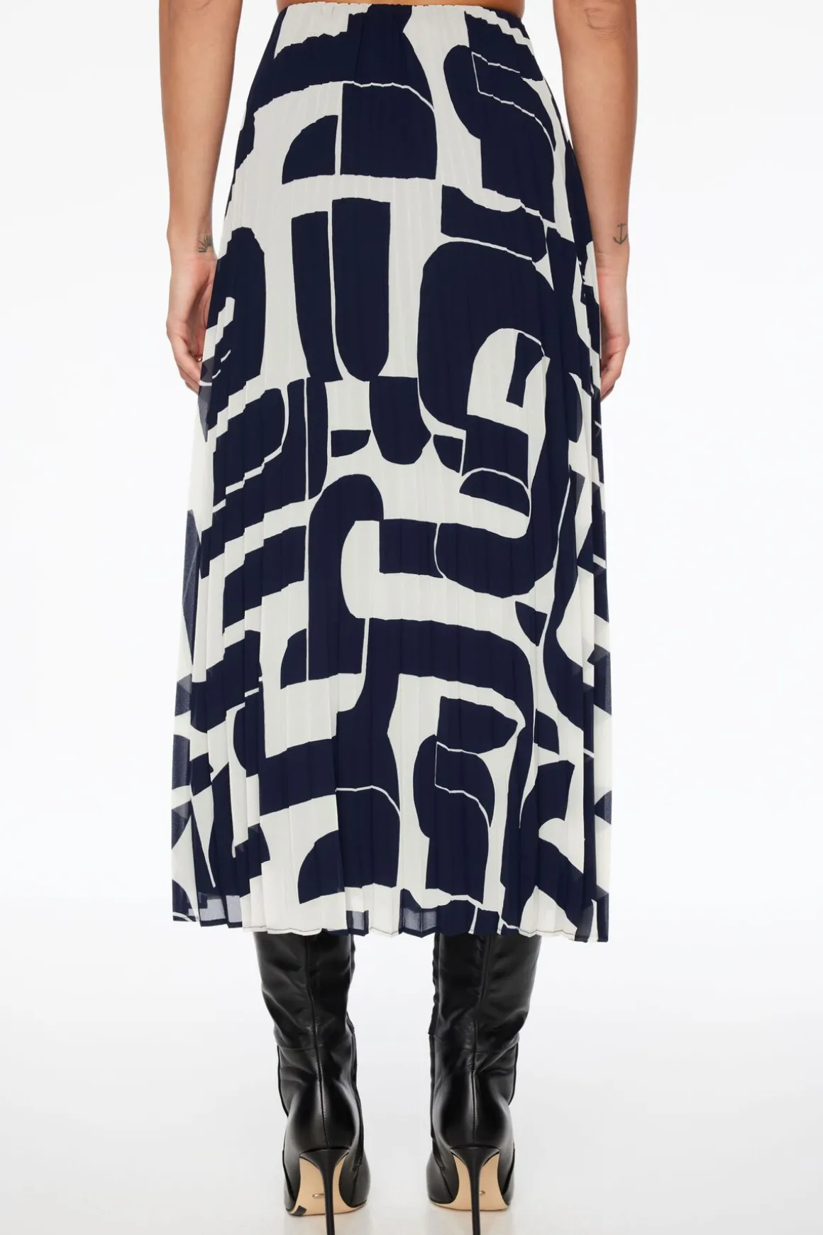 Skirts & Skorts | Skirts-Dynamite Laure Pleated Chiffon Maxi Skirt Black
