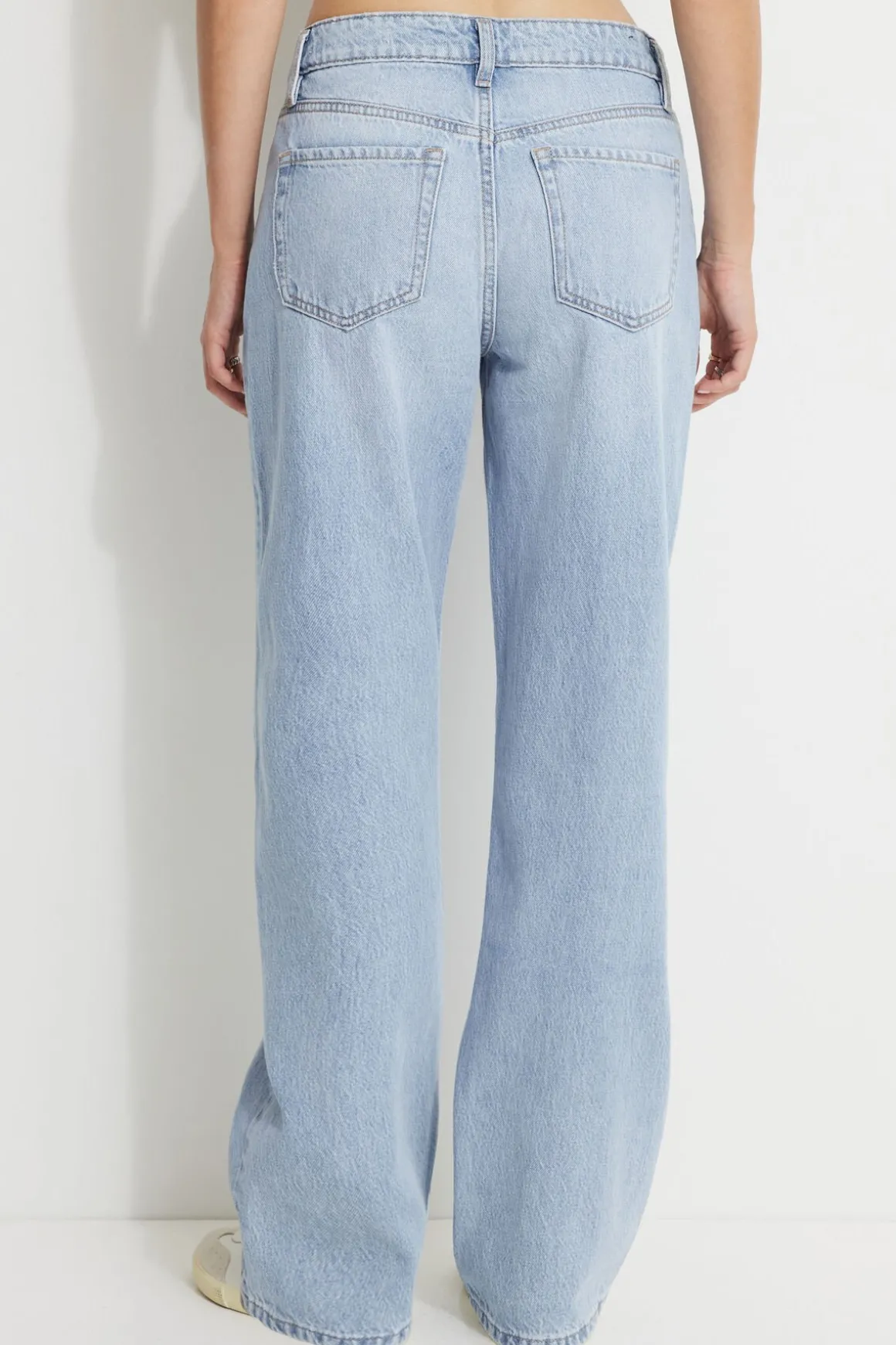 Jeans & Denim-Dynamite Mika Relaxed Straight Jeans Blue