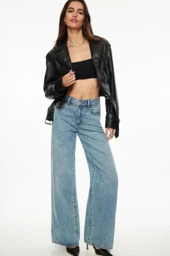 Tees & Tanks | Tees & Tanks-Dynamite Sculpt Scoop Neck Bralette Black