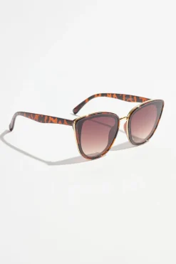 Sunglasses-Dynamite Slight Cat-Eye Sunglasses Brown